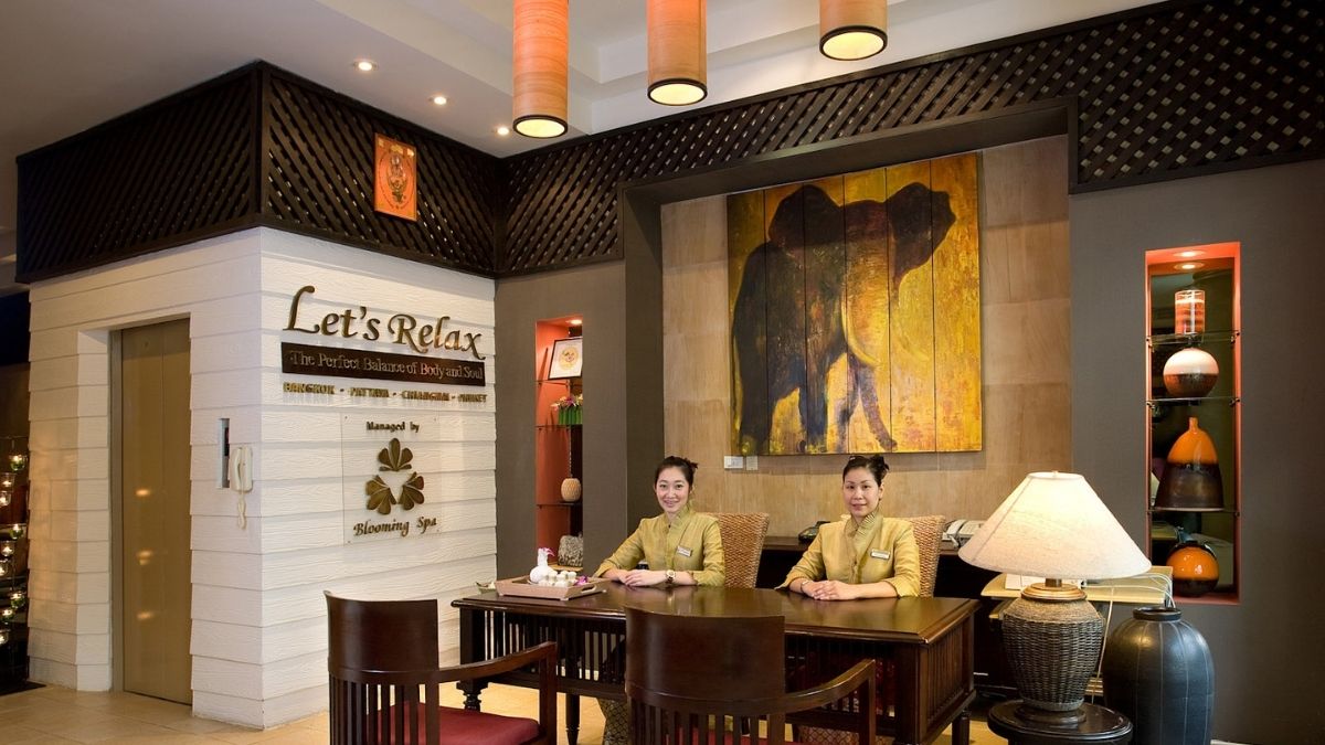 reception at let's relax spa chiang mai